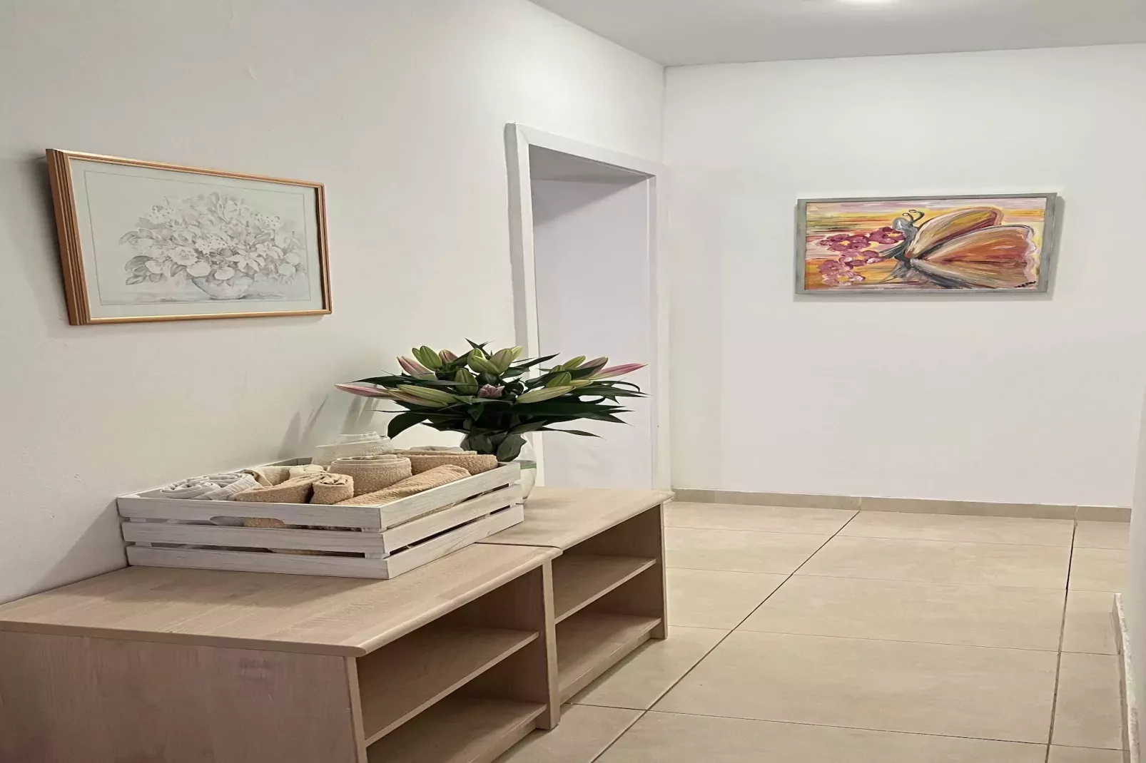 Apartmani Vela Makarska - Two Bedroom Apartment With Balcony-Indoor