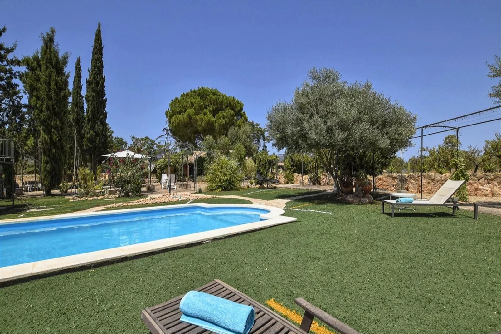 Caseta-Pool