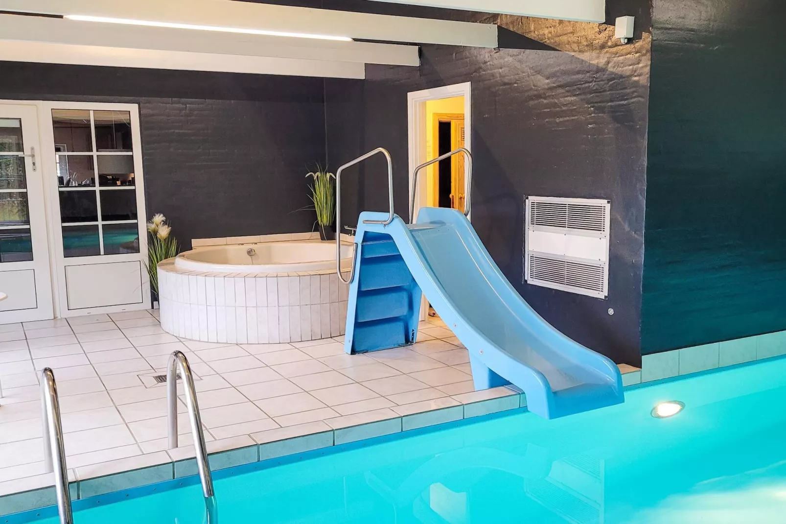 12 person holiday home in Ulfborg-Pool