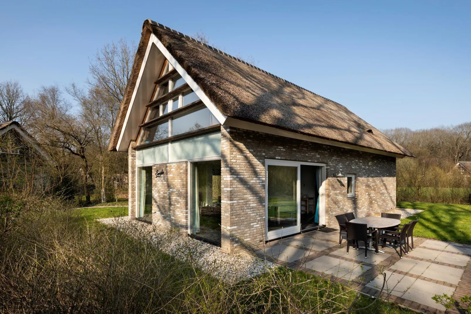 Marke van Ruinen 2-Exterior summer