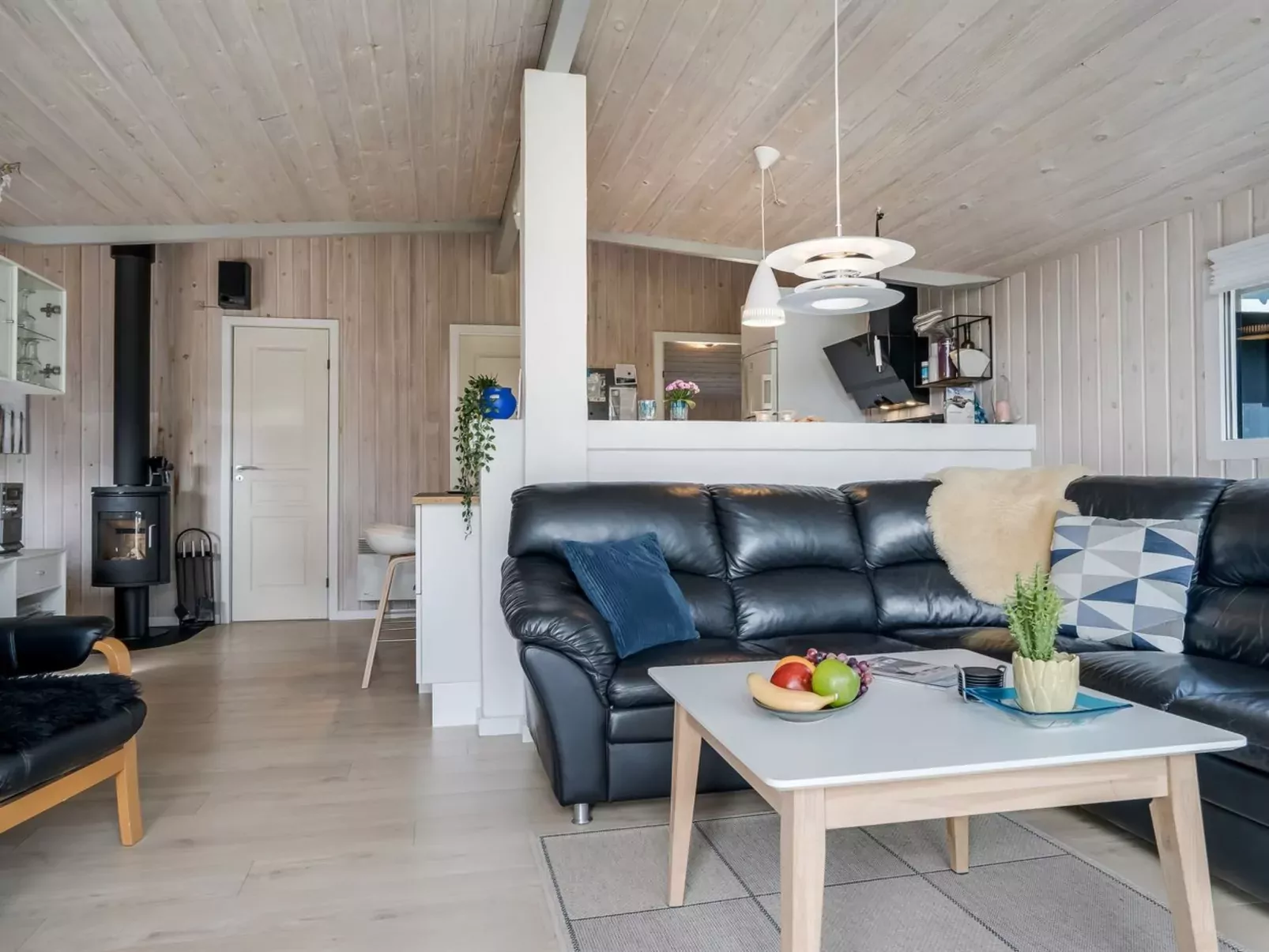"Richardine" - 850m from the sea-Inside