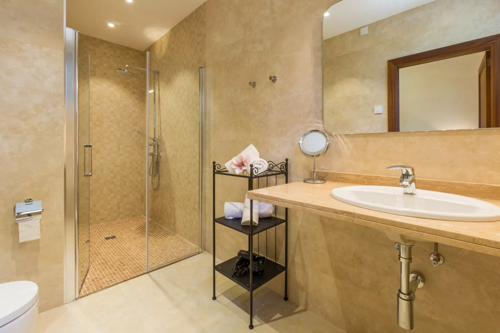 RomanÍ Des Figueral-Badezimmer