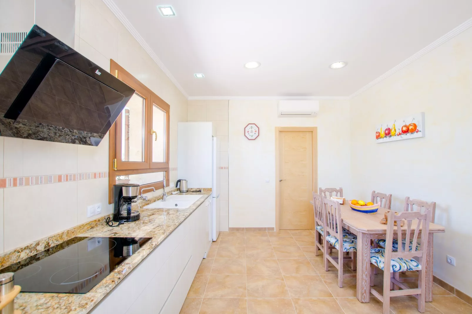 Son Roca-Kitchen