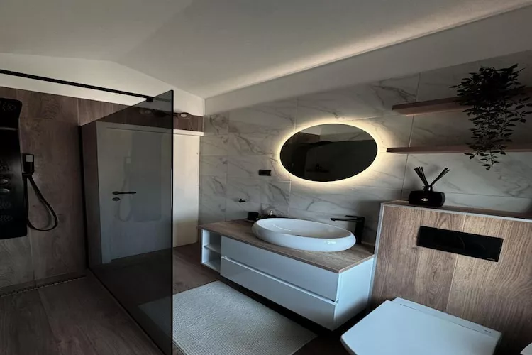 Premium Apartment Seaview-Bathroom