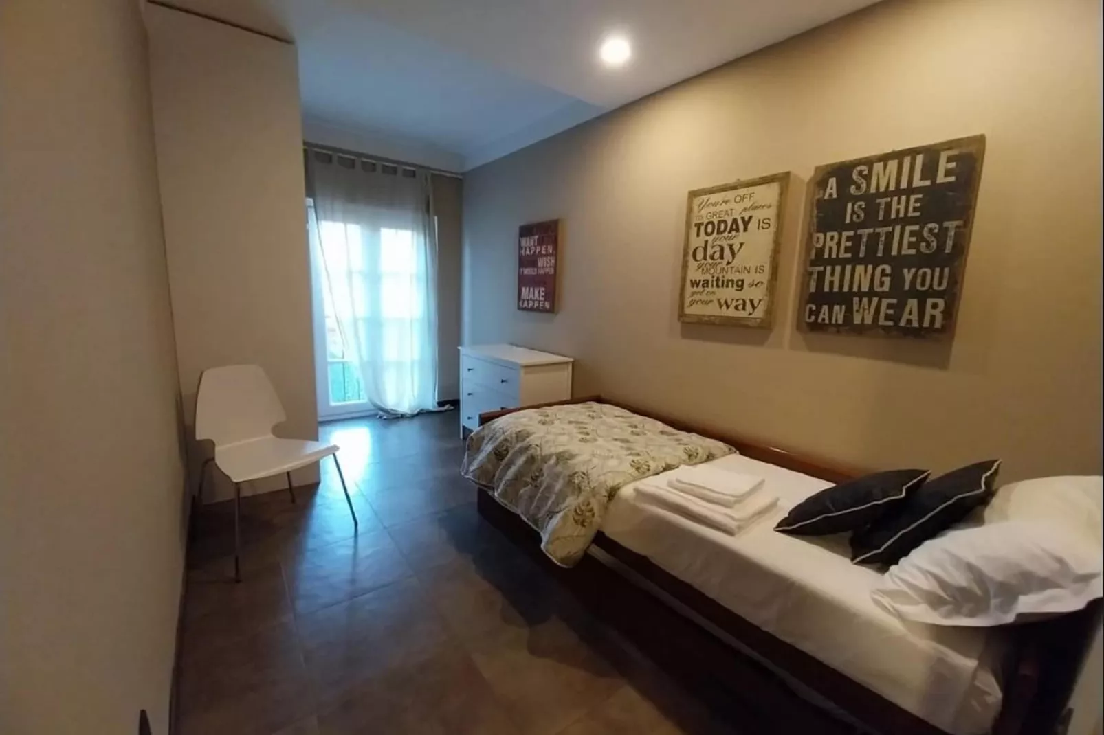 Pinot Nero-Bedroom