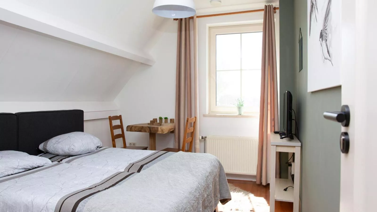De Genderense Hoeve-Chambre