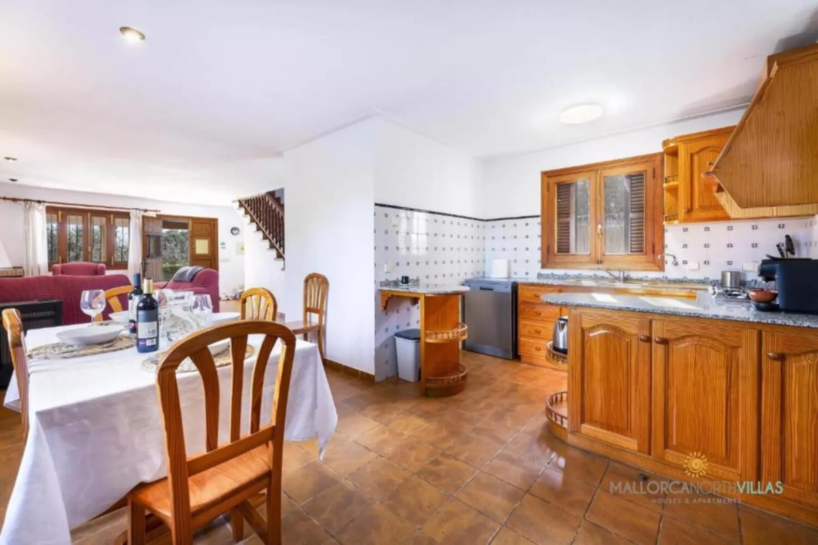 Can Avinent casa rural con todas las comodidades-Kitchen