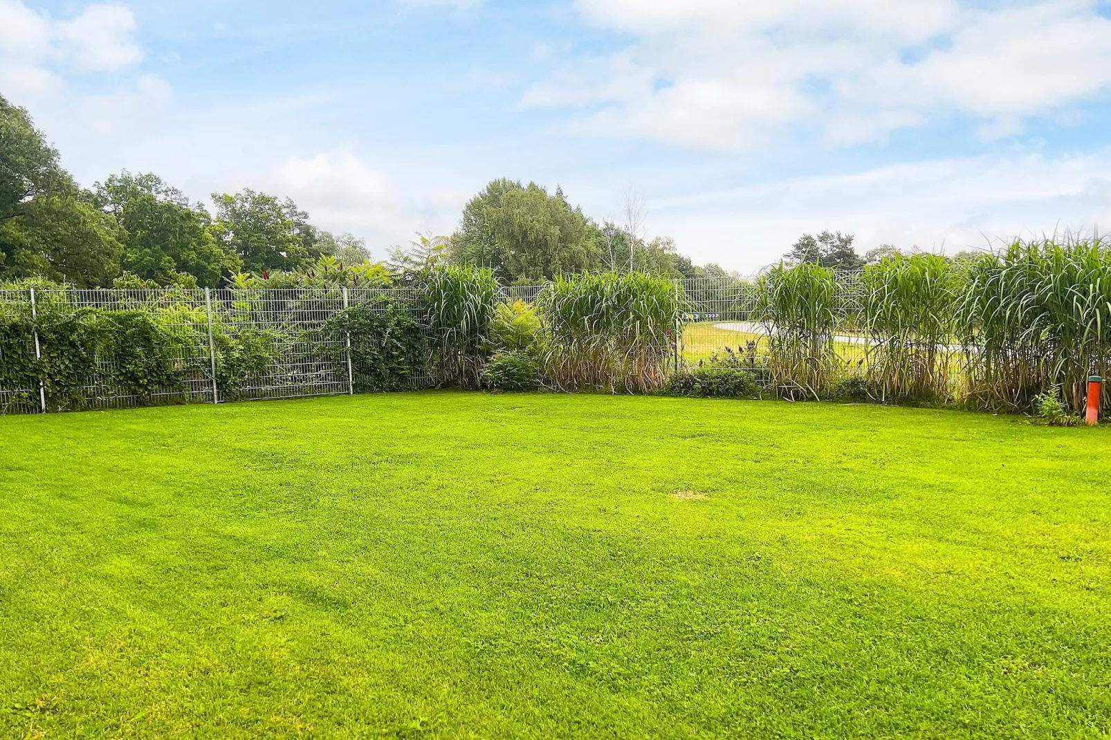 4 Sterne Ferienhaus in Märsta-Außenbereich