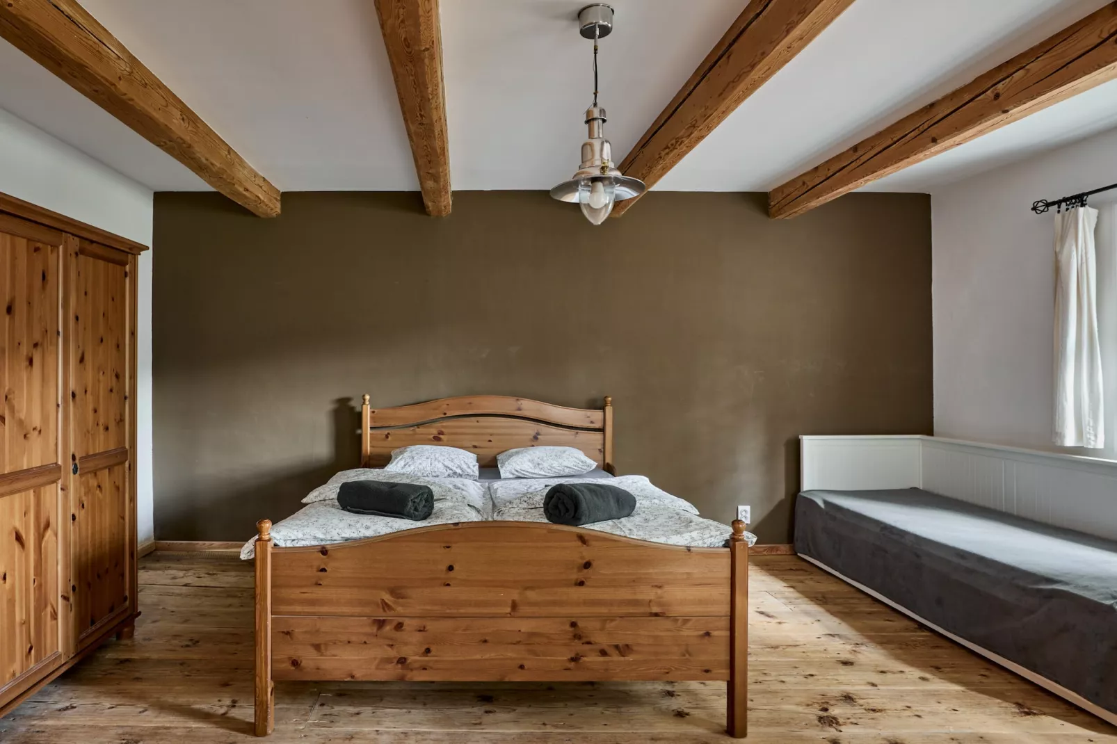 Horni Marsov KHF325-Schlafzimmer