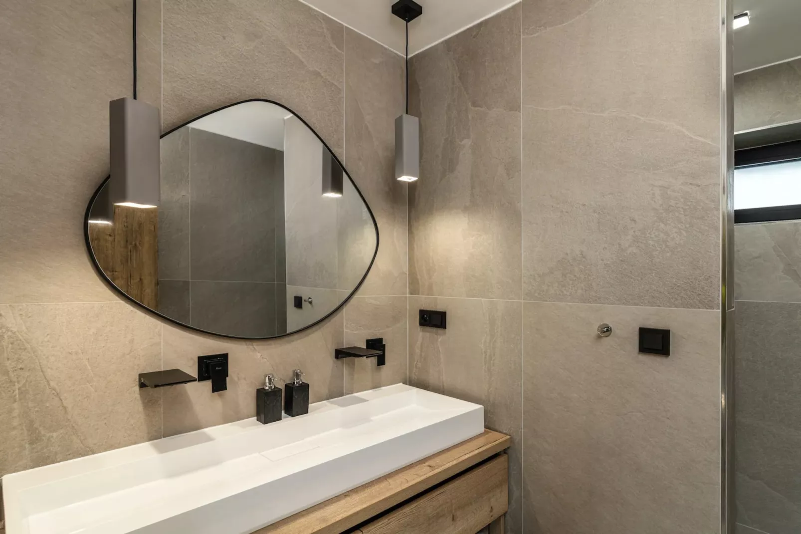 Celadna MCMV530-Badezimmer