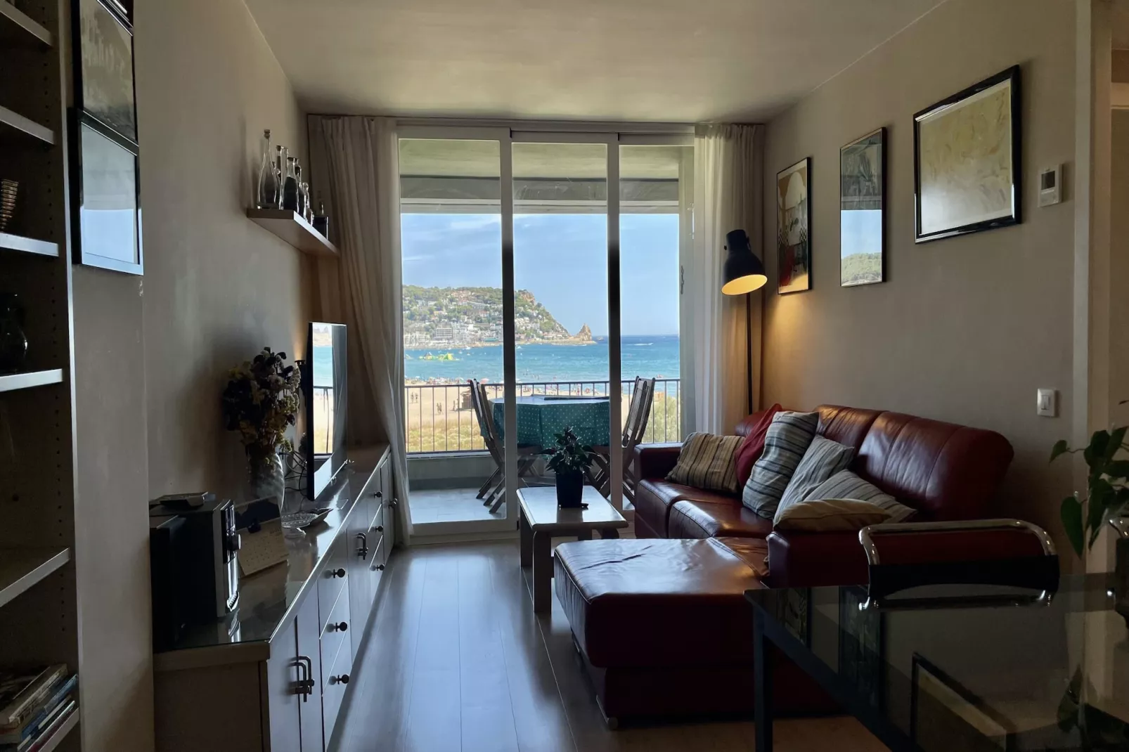 VORAMAR A 3-2-Living room