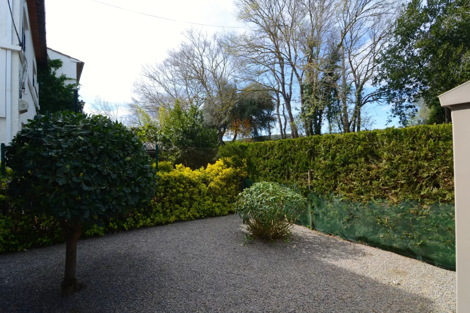 LES CAPELLES 37-Jardin d'été