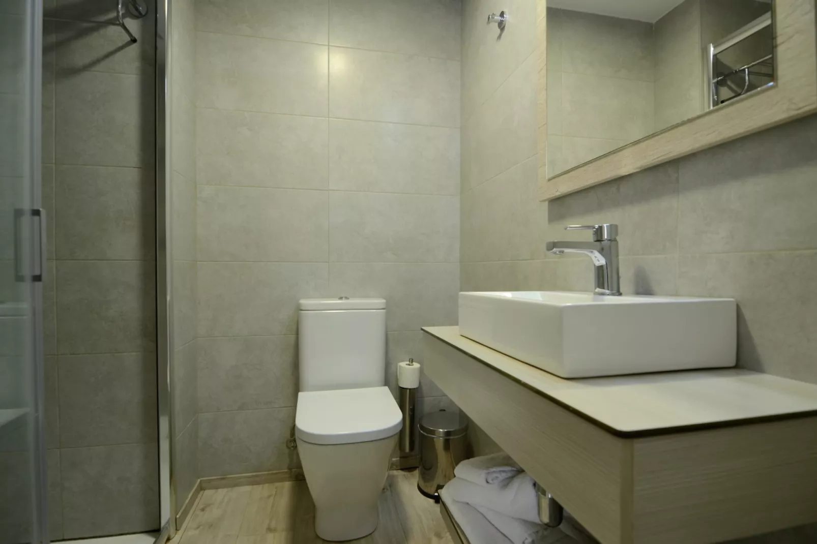FESTASTAR 209-Bathroom