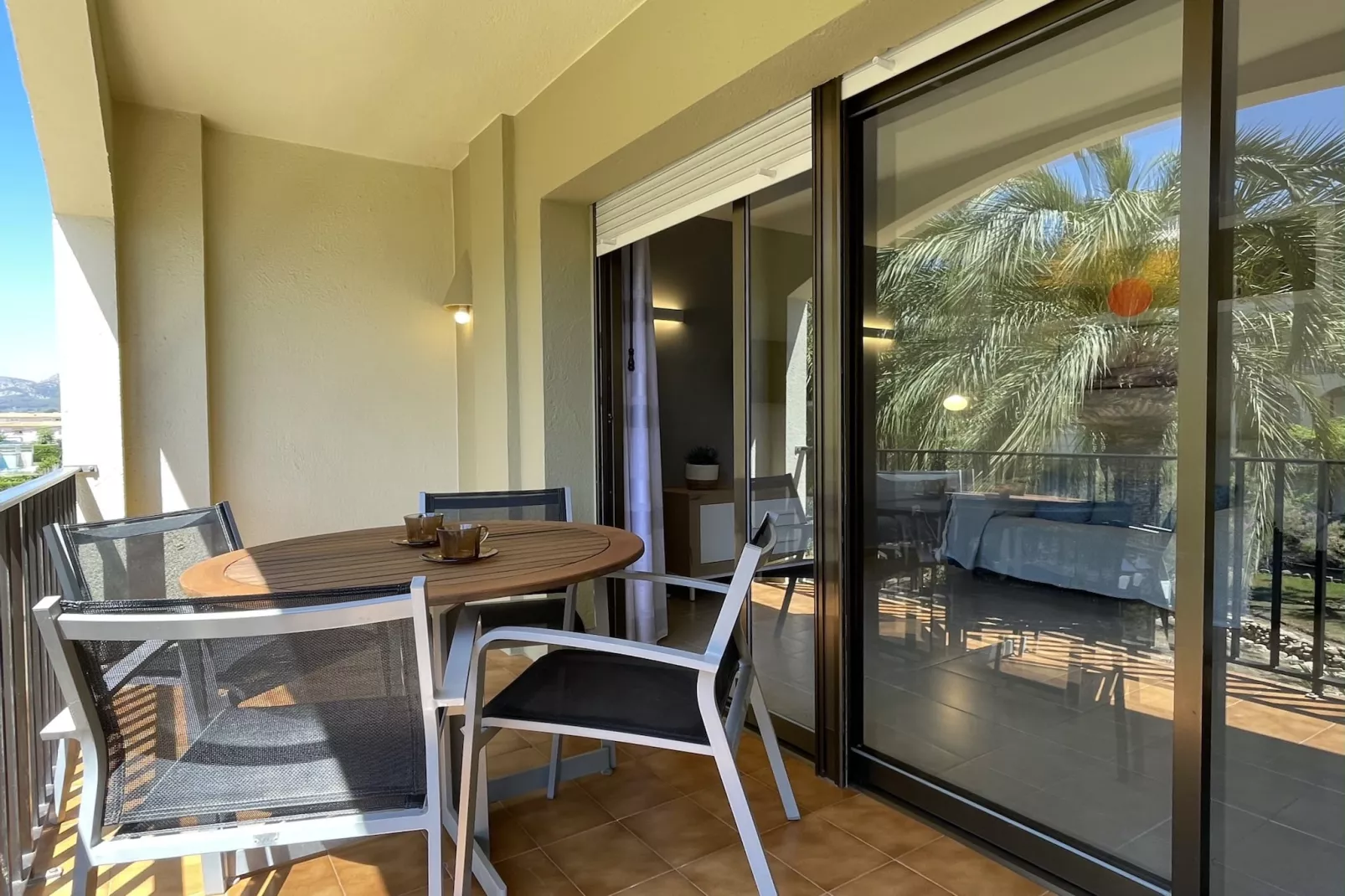 JADEMAR 010-A-Terrasse