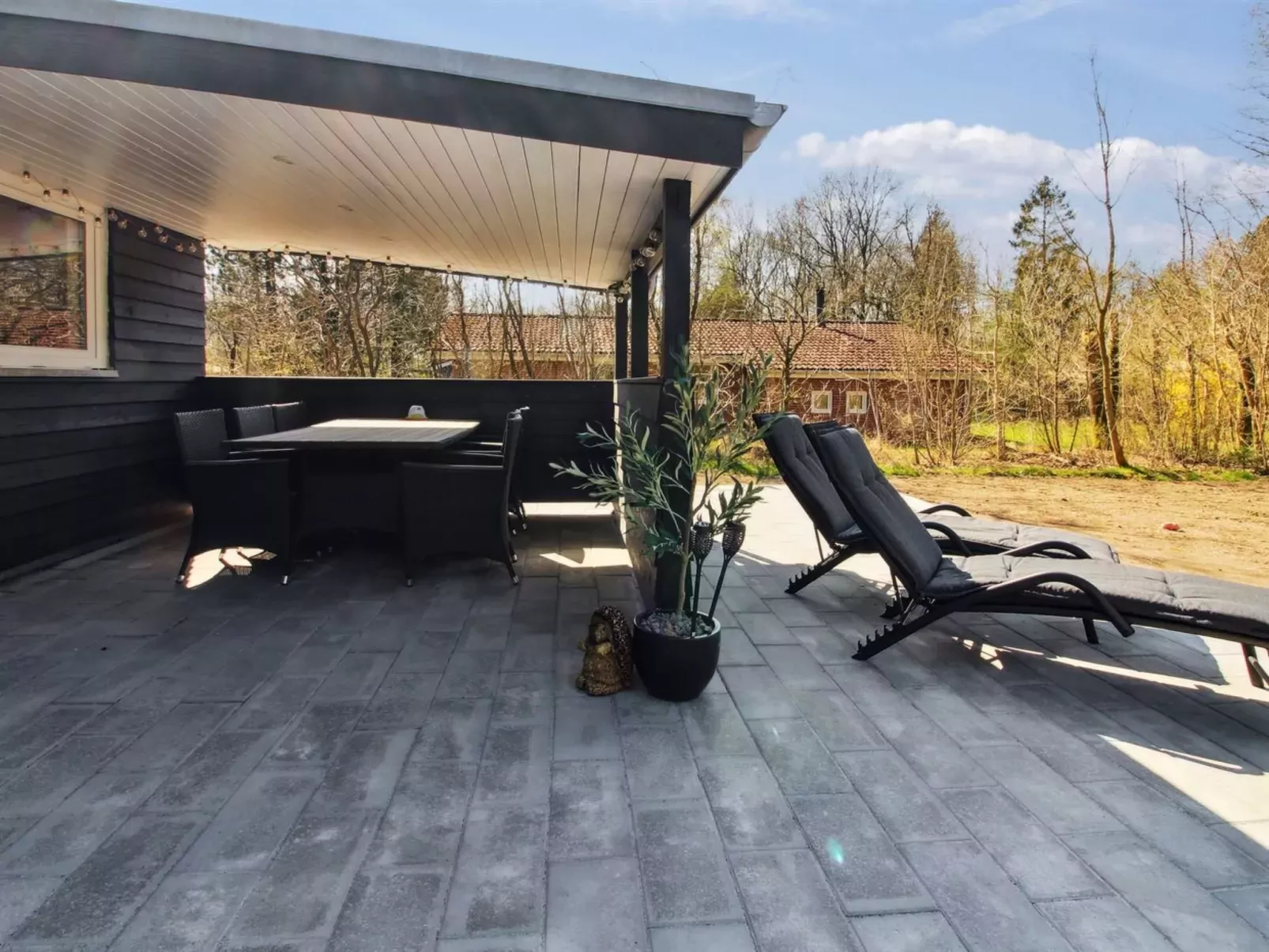 "Solvejg" - 30km from the sea-Outside