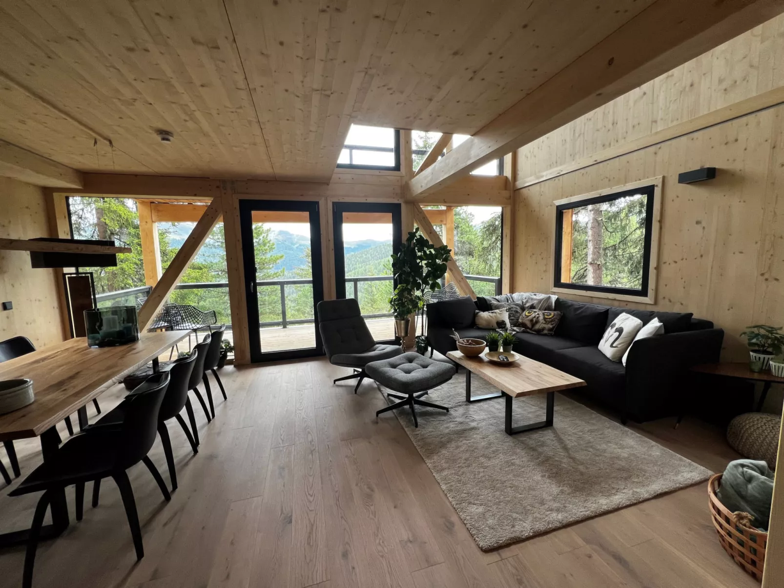 Superior #14 mit Sauna & Hot Tub-Inside