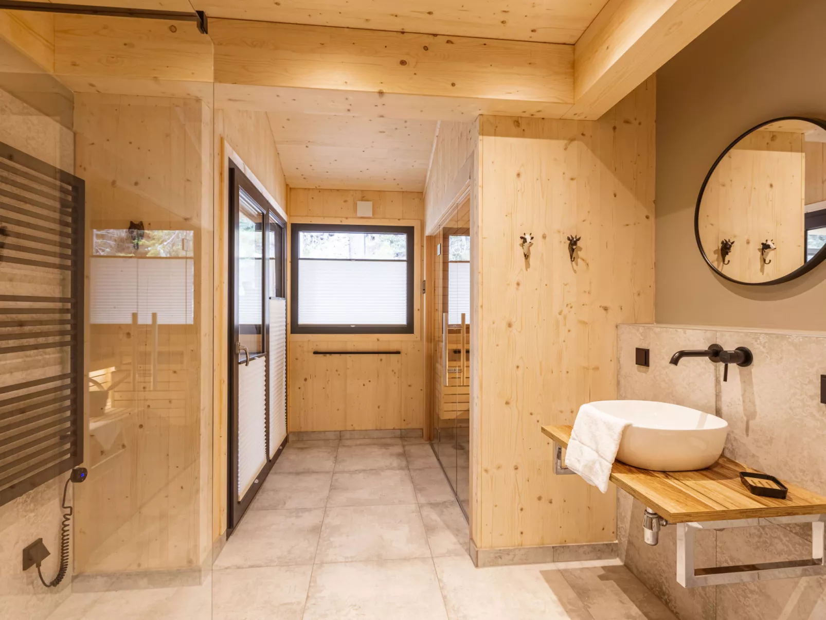 Superior #19 mit Sauna & Hot Tub-Inside