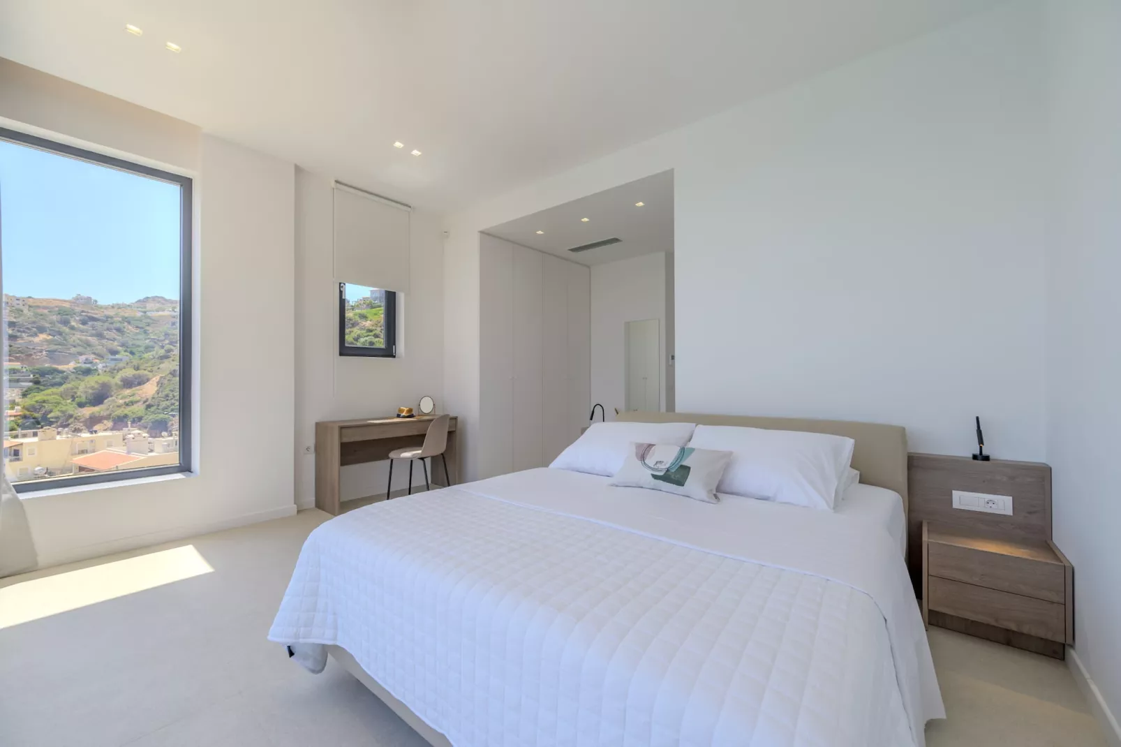 Theasea Luxury Residence-Bedroom