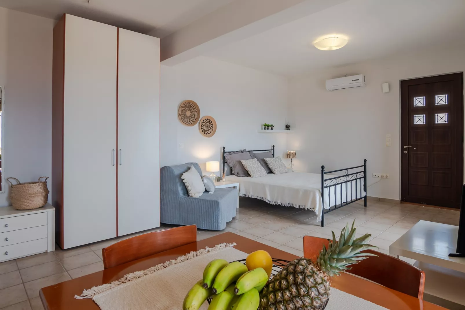 Villaki-Bedroom