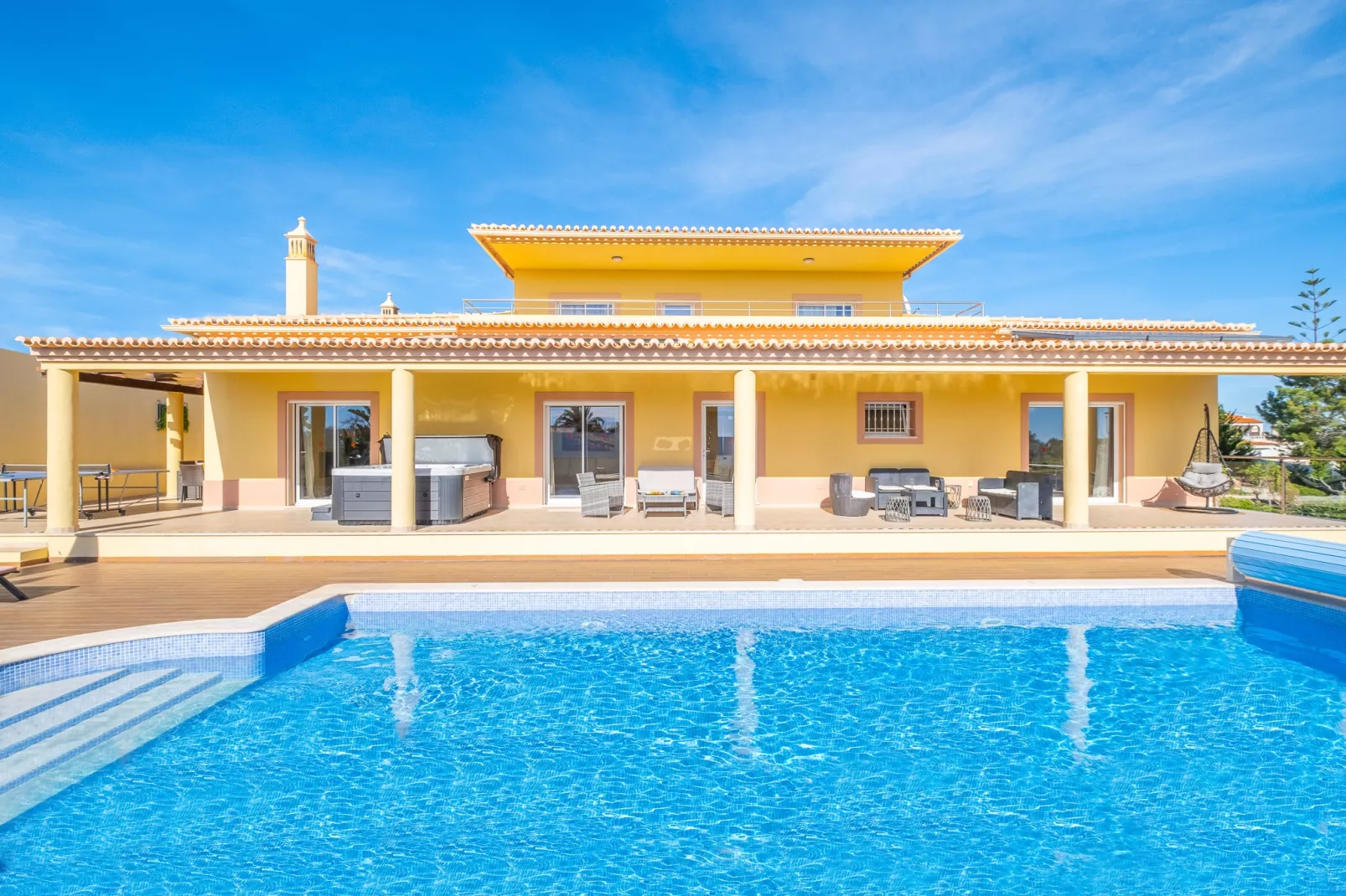 Villa Golden Bay-Schwimmbad