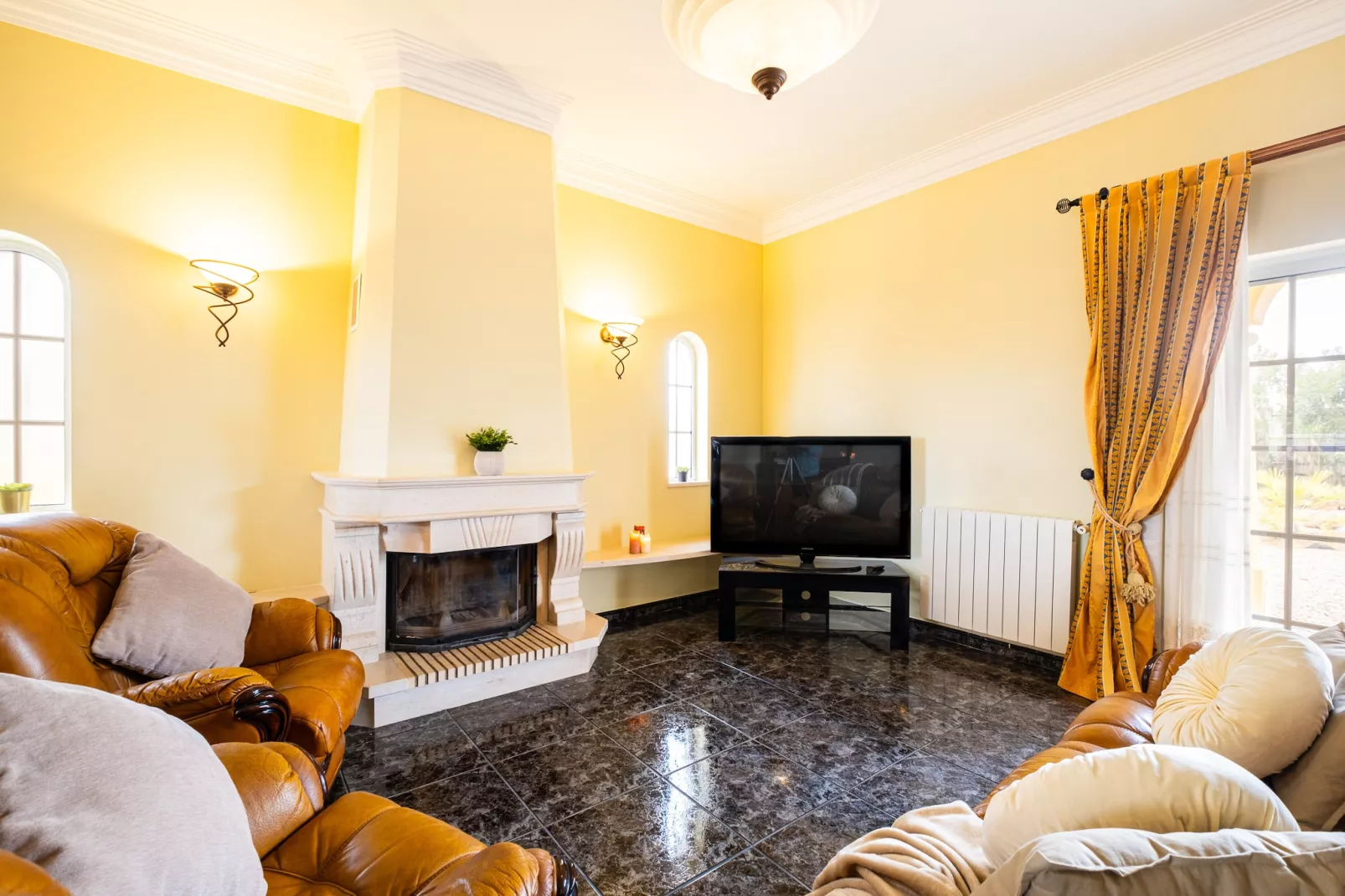 Villa Dubai-Salon