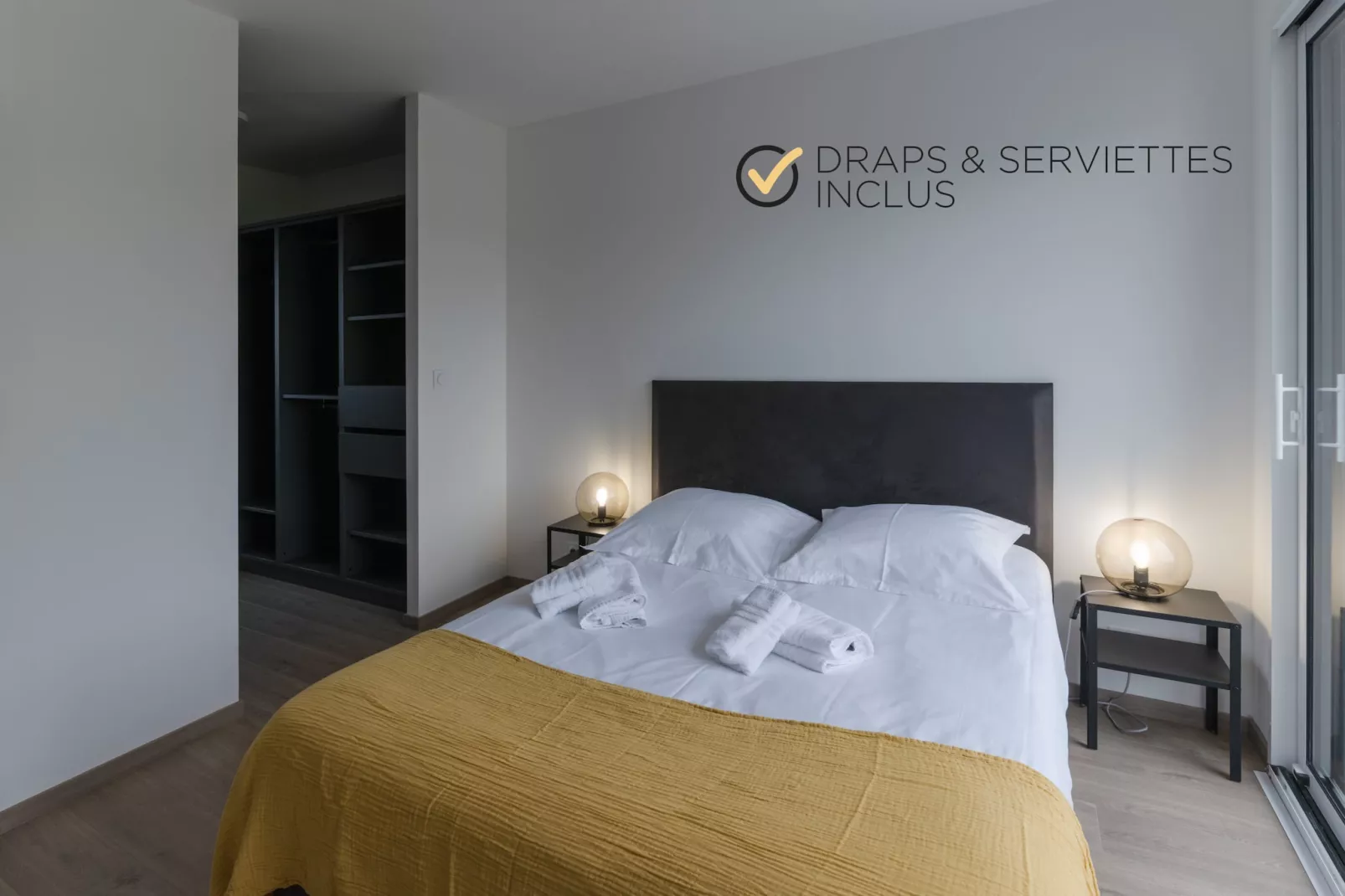 KER STIVELL - Landunvez-Bedroom