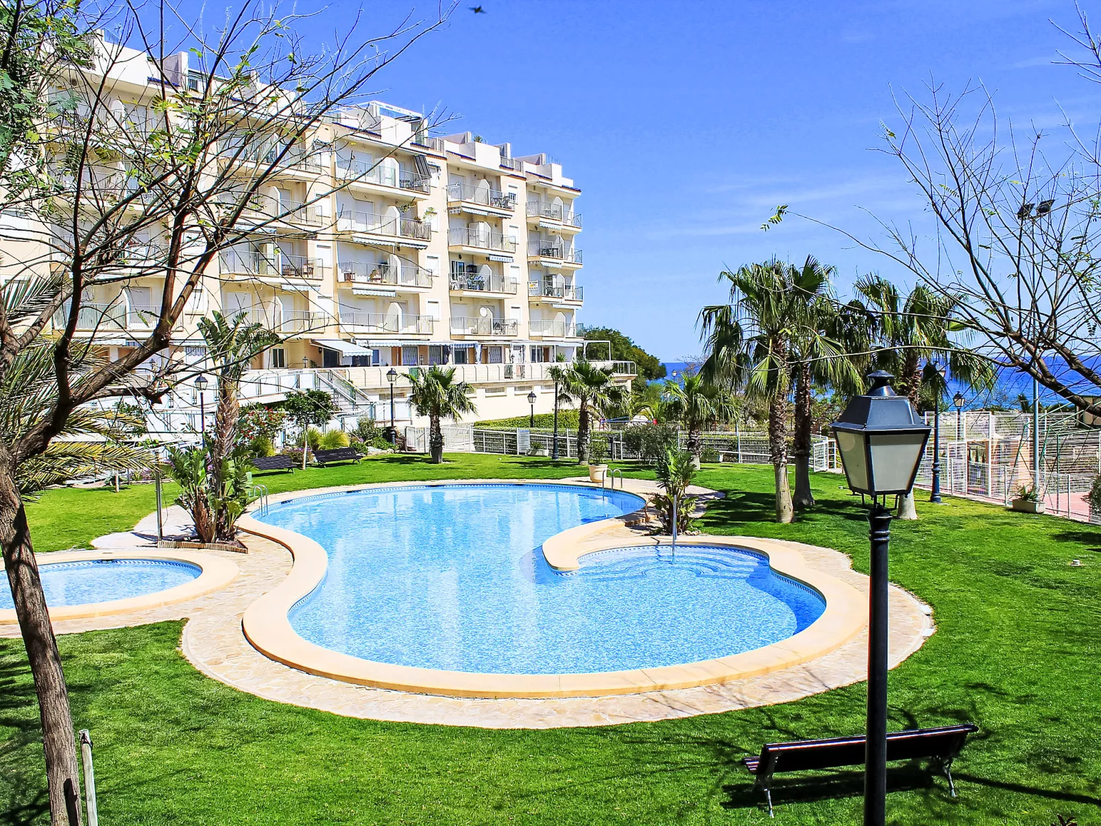 Urbanización Cala Merced-Outside