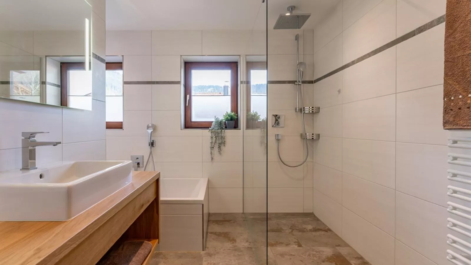 Tauernpanorama-Bathroom