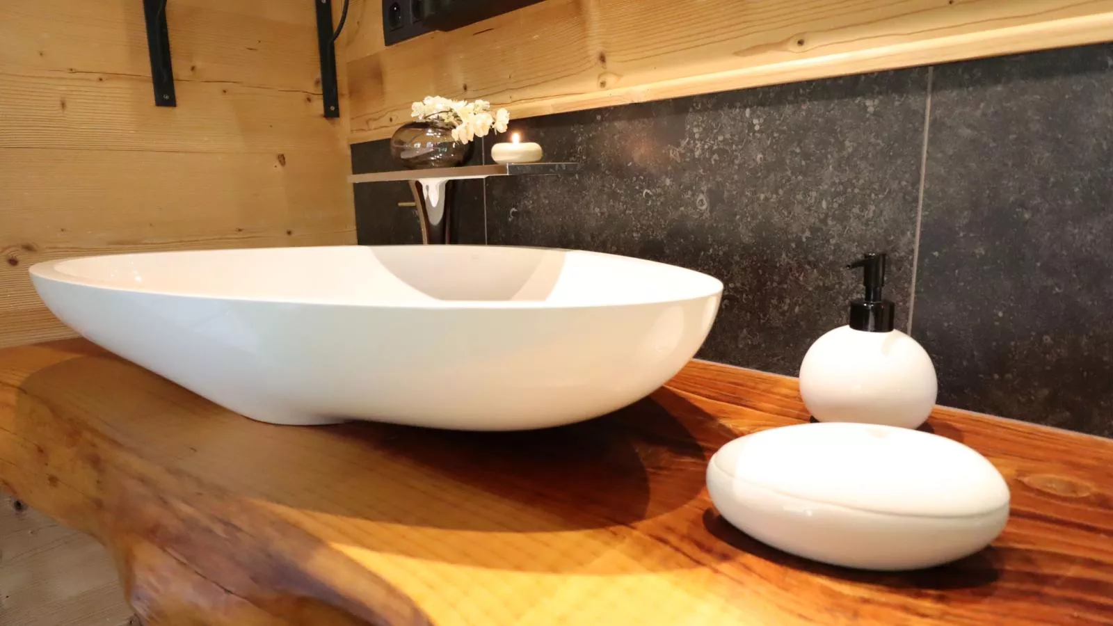 La Linotte-Bathroom