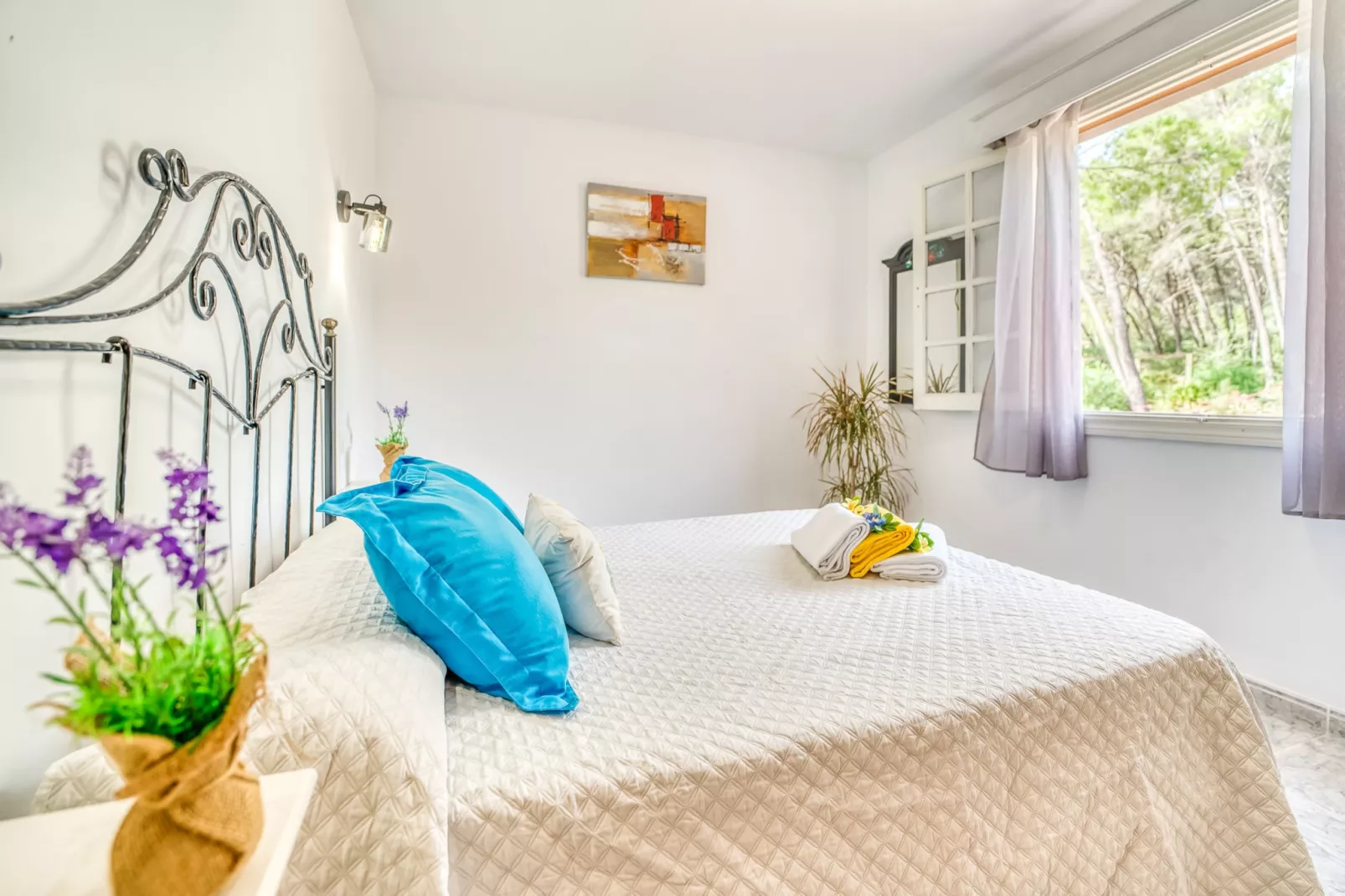 Esteban-Bedroom