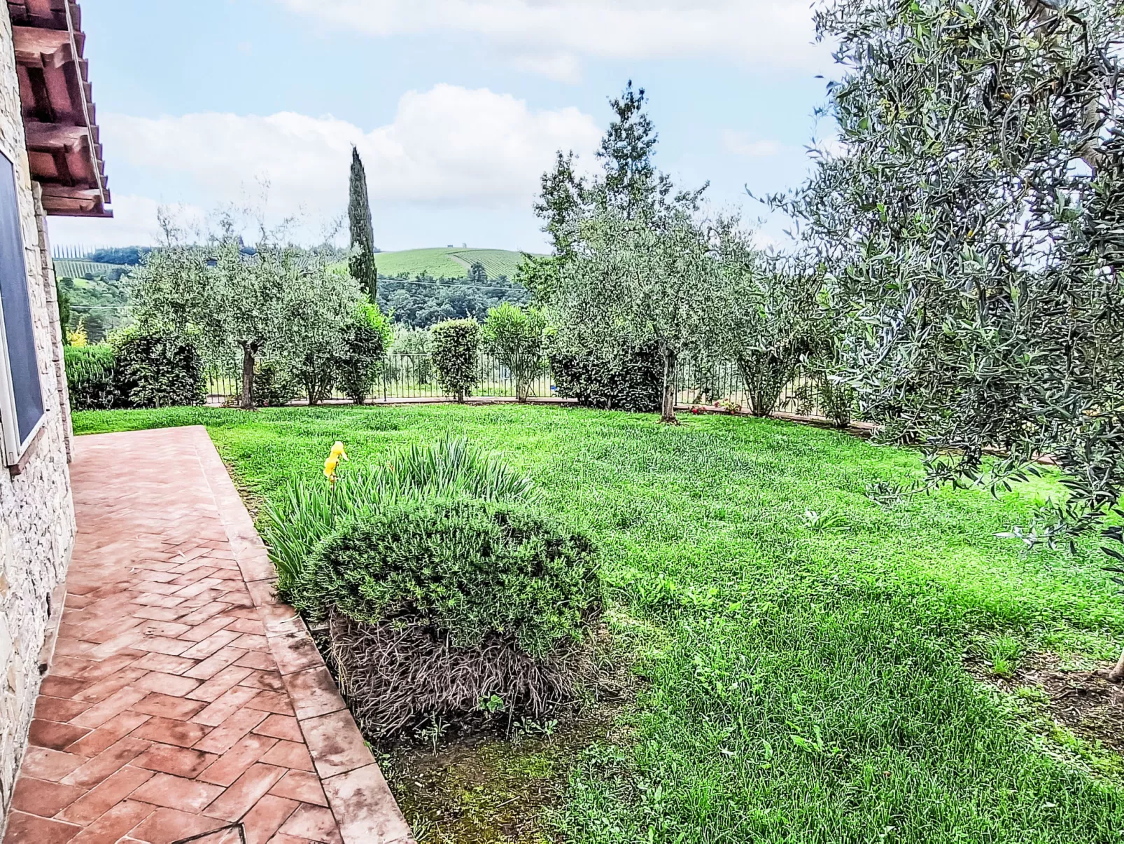San Regolo-Outside