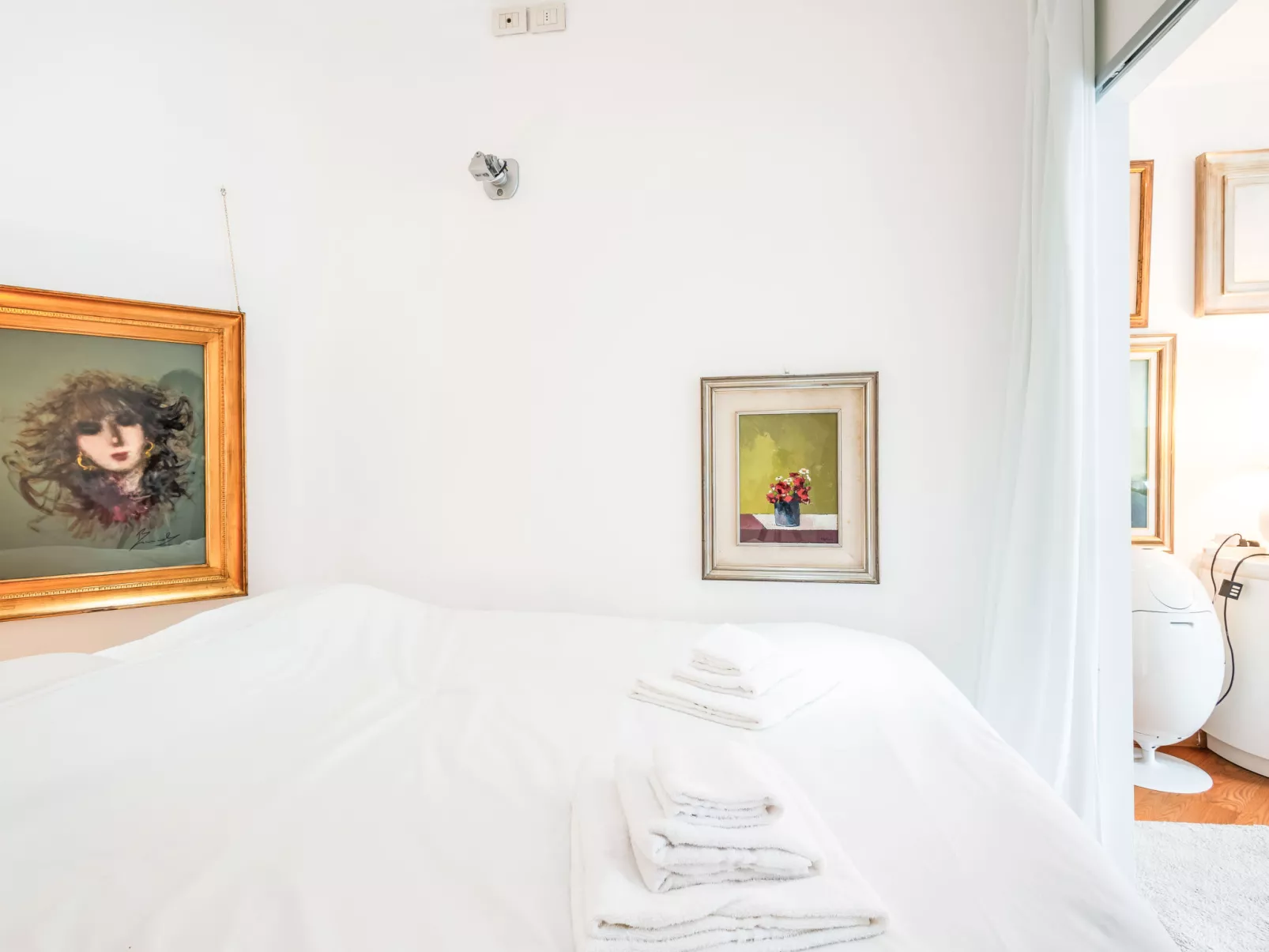 Sant' Andrea Fashion Suite-Inside