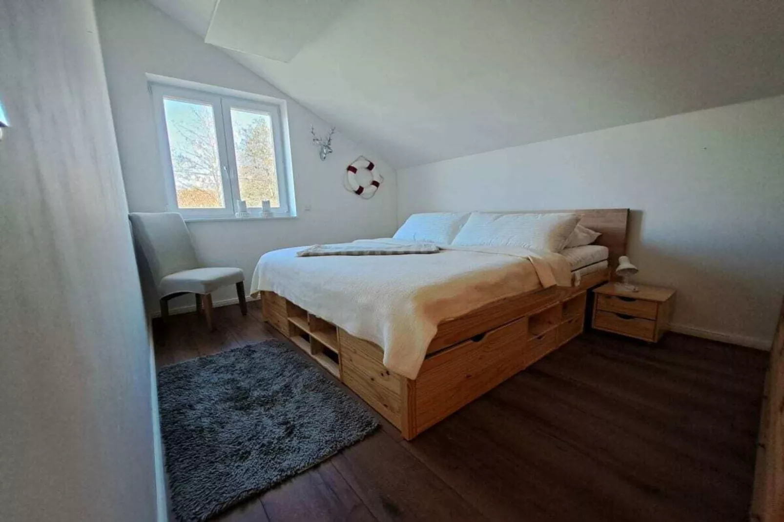 530377-Bedroom