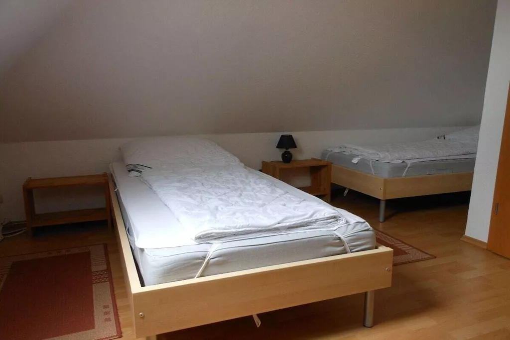 480569-Nicht getaggt