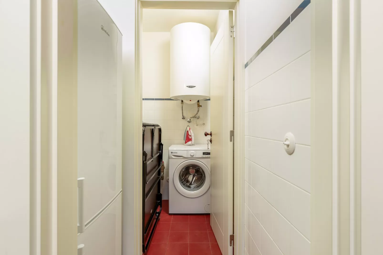 YOUROPO - Flores S-Facilities