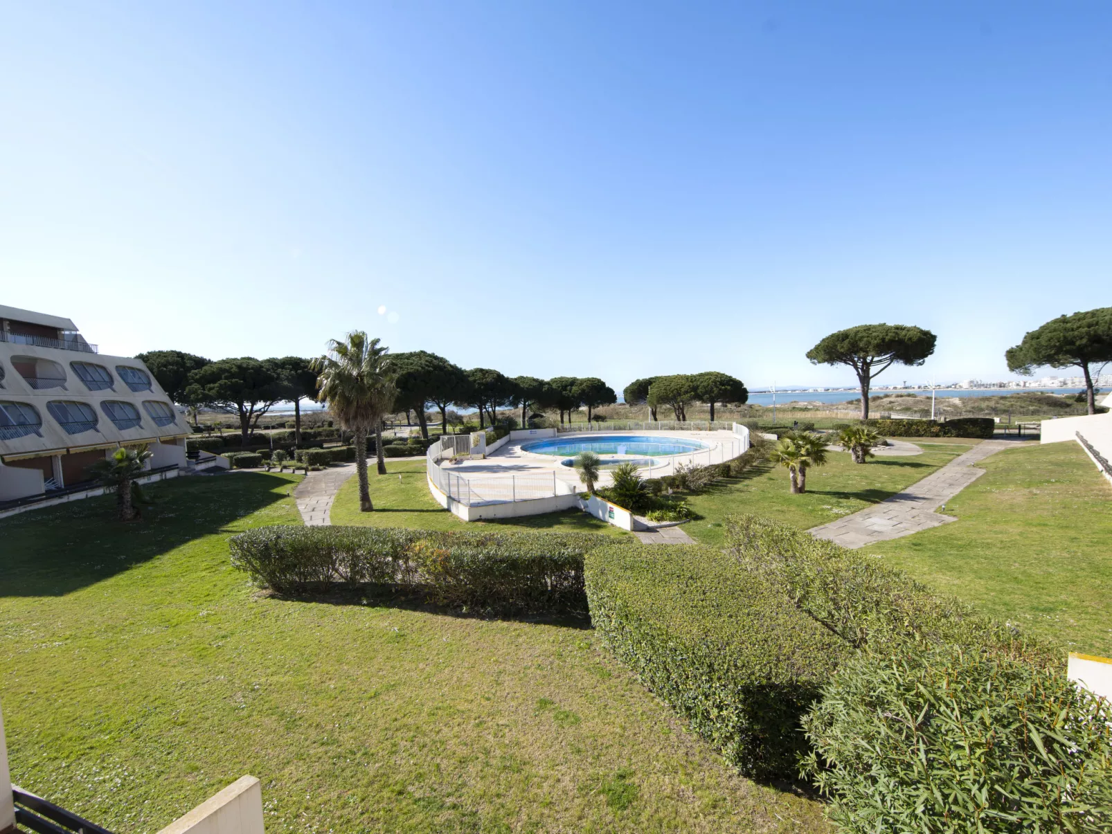 Escale Plage-Dehors