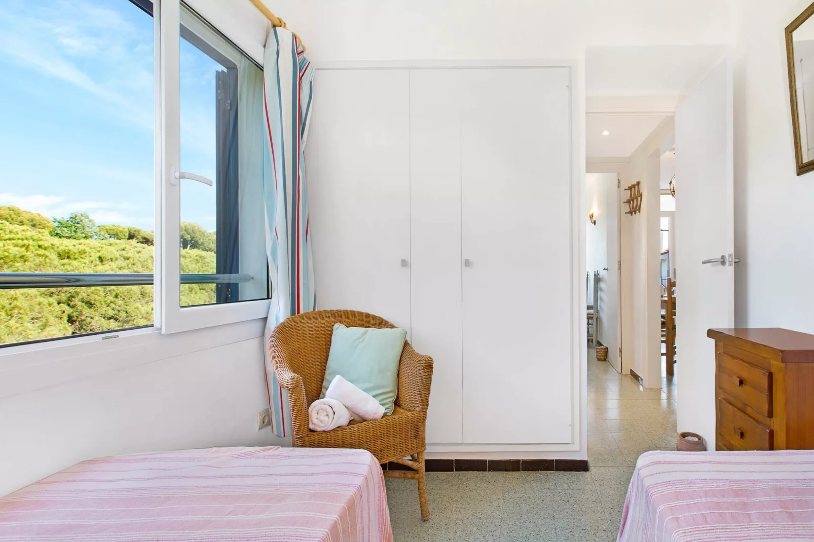 Canadell 1-Bedroom