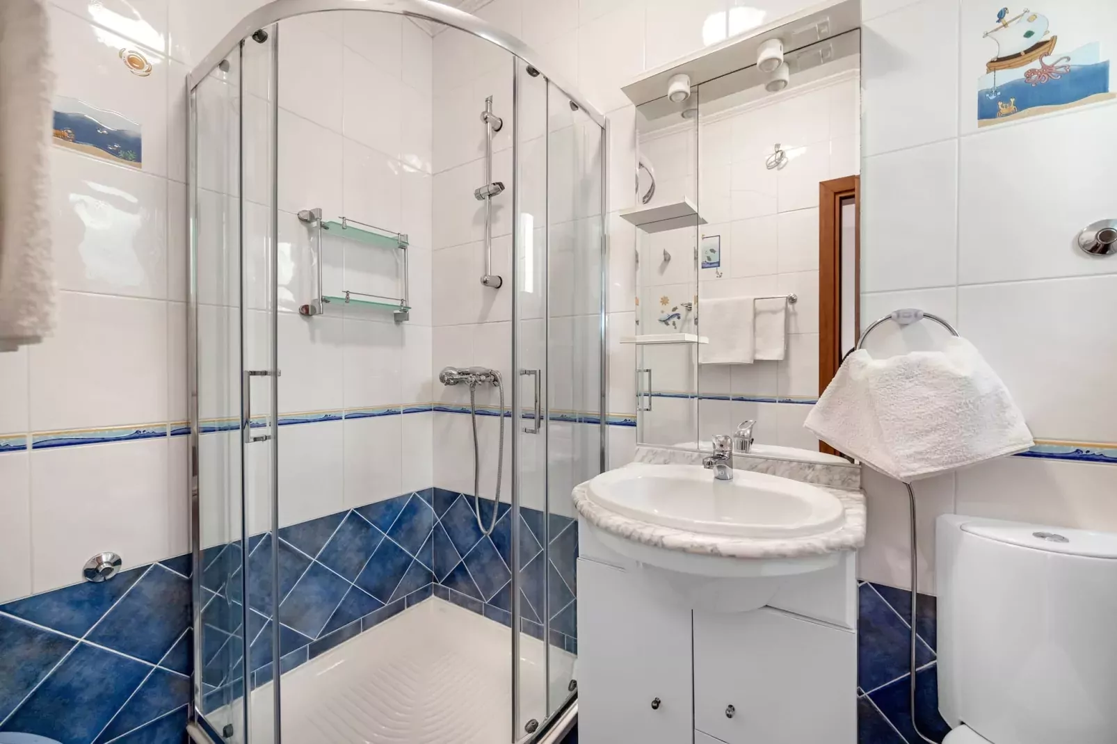 Blanka A1 - Shared Jacuzzi, Magical Garden-Bathroom