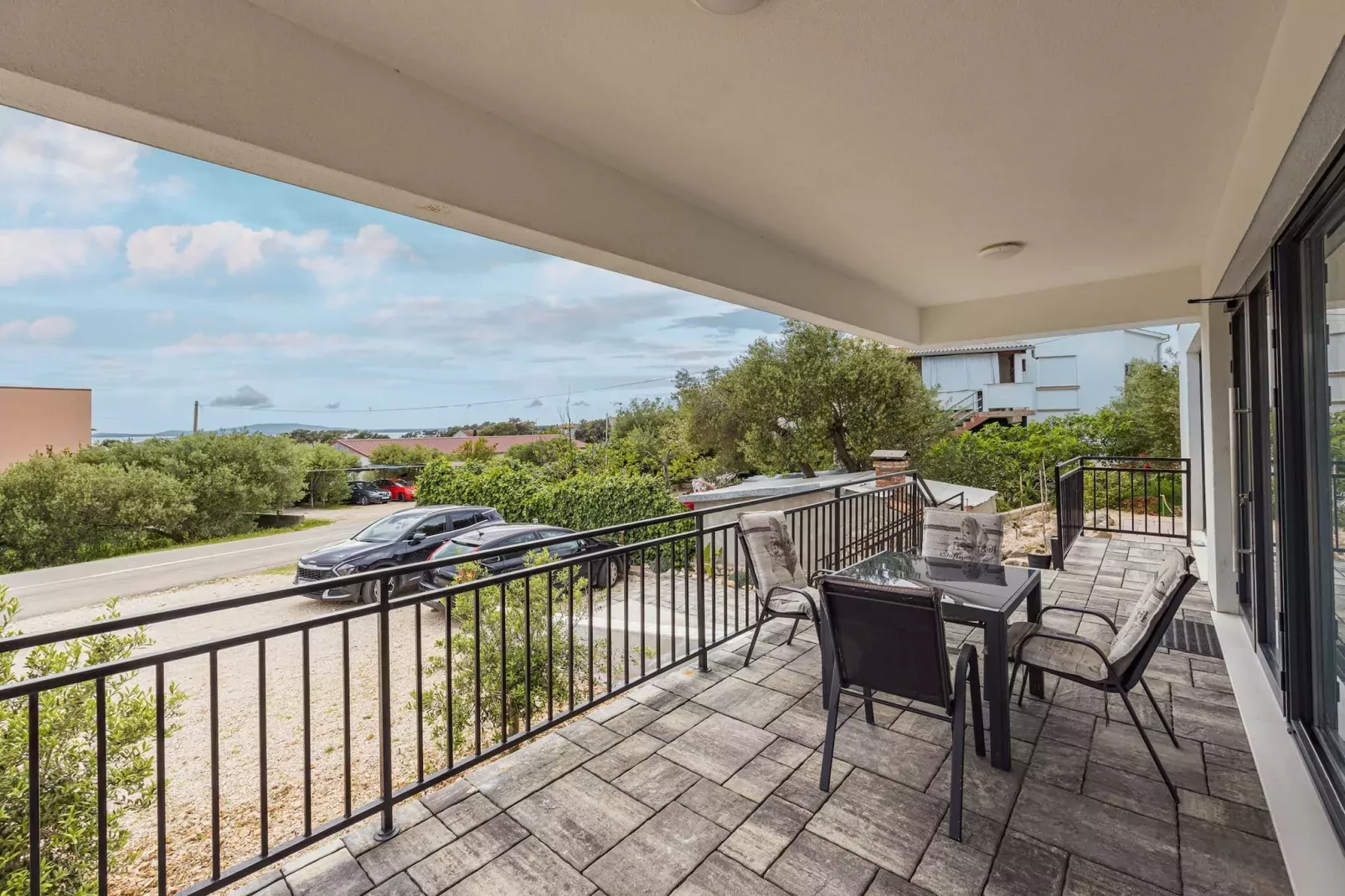 Max - Sea View, One Bedroom Apt with Terrace-Terrace balcony