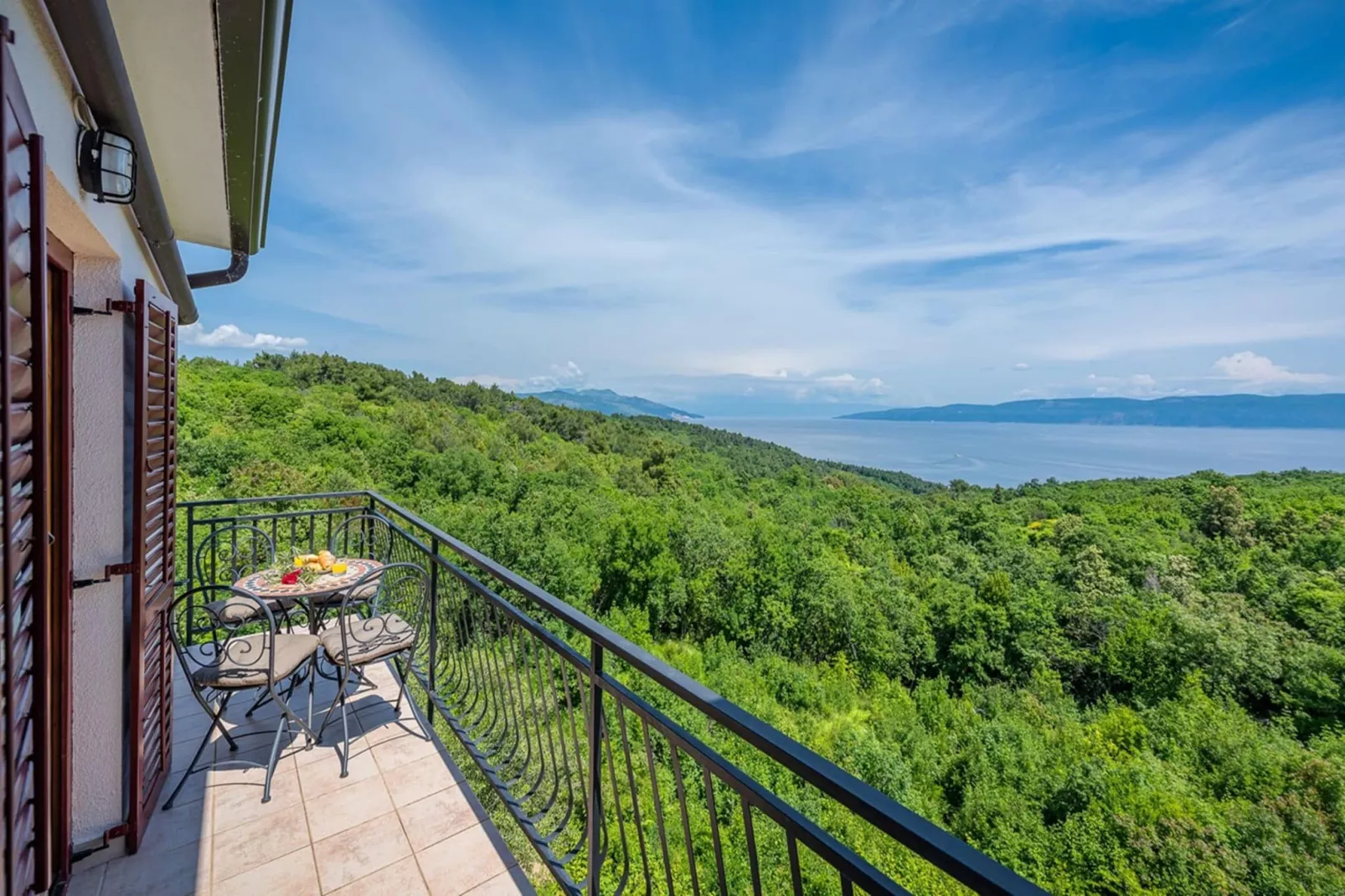 Lara 1 - Shared Pool, Sauna, Jacuzzi-Terrassenbalkon