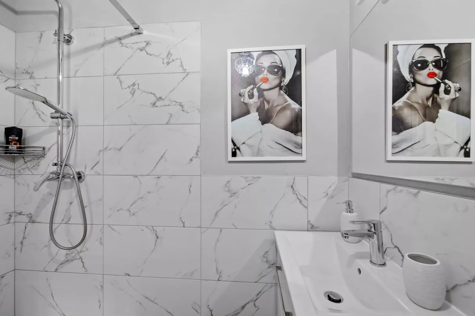 Lady M Gold - Balcony and Sea View-Bathroom