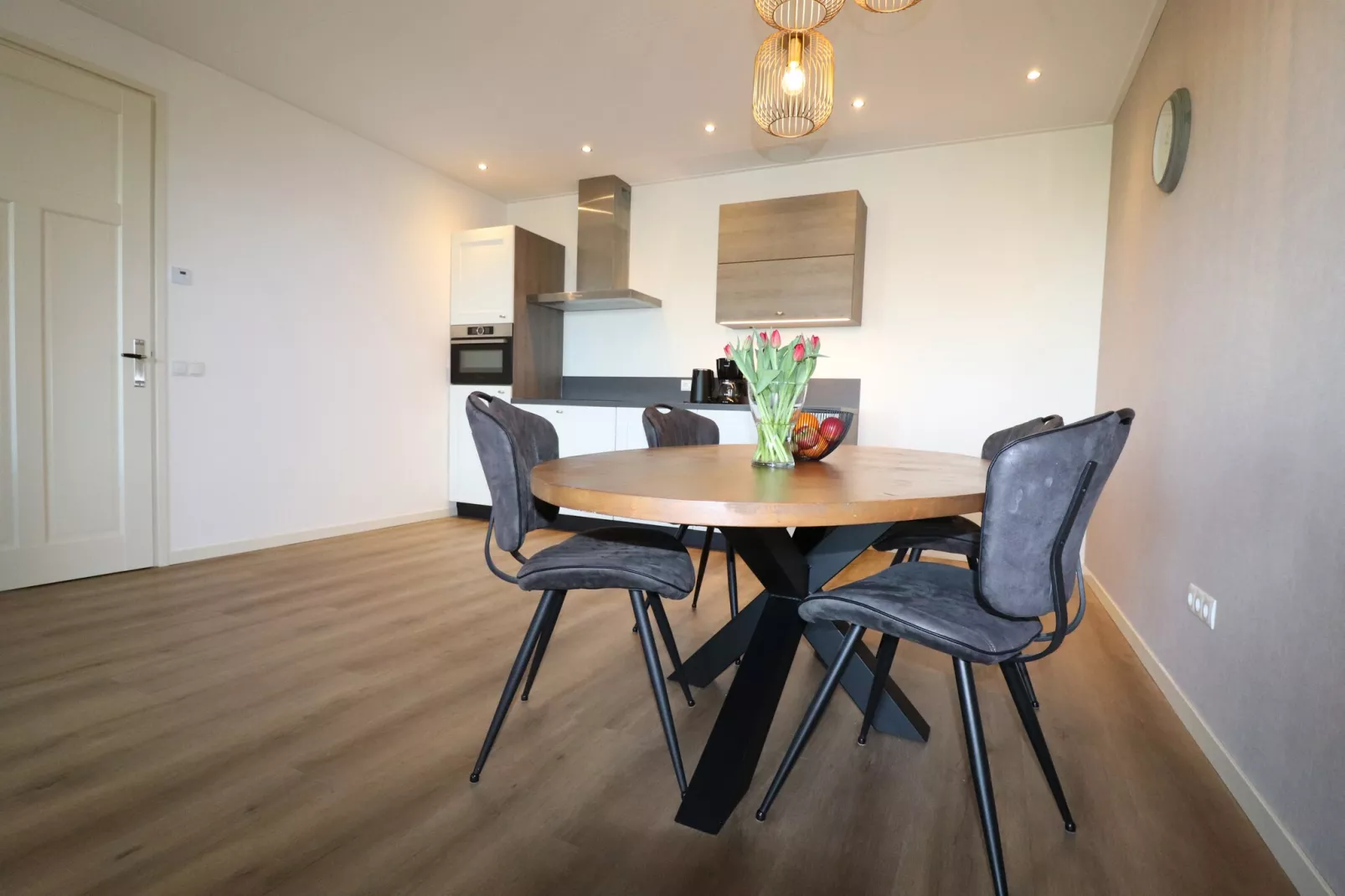 Berkenhof appartment-Dining room