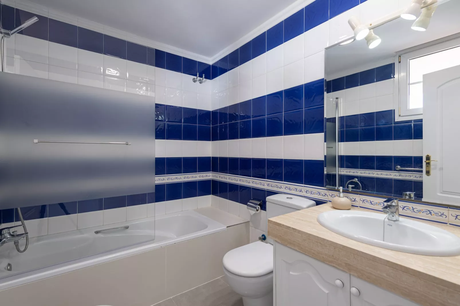 Blue Sea II-Badezimmer
