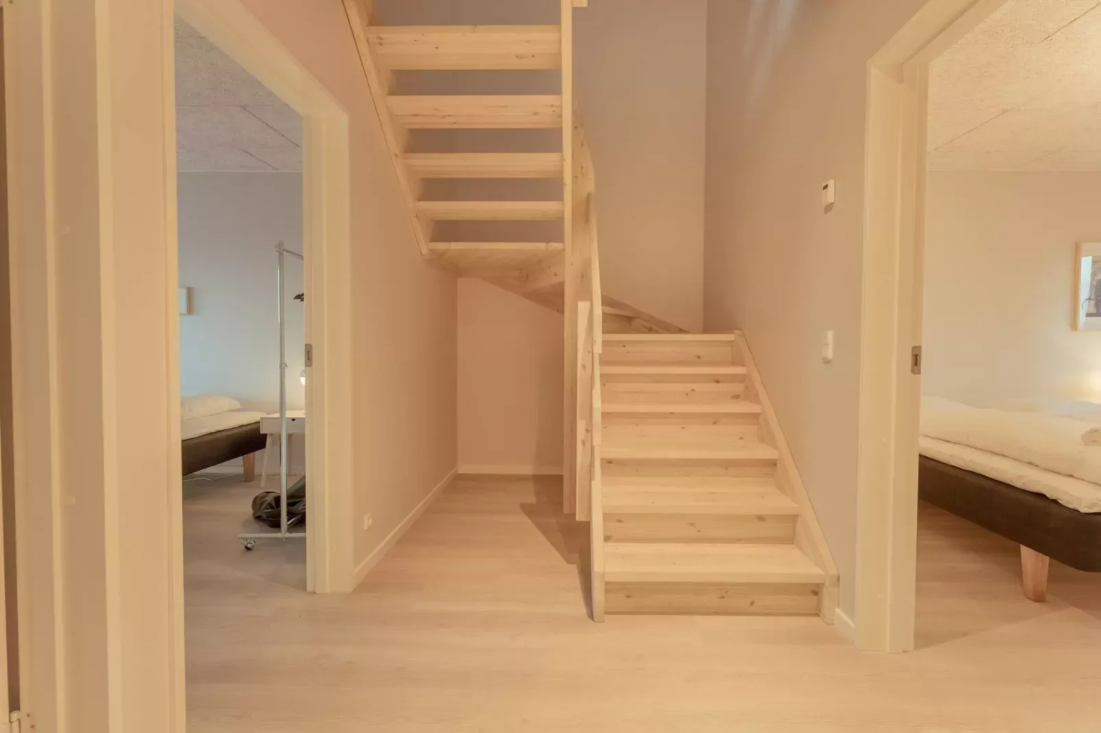 Stylish 4BR Apt in Torshavn - By Traum Ferienwohnungen-Indoor