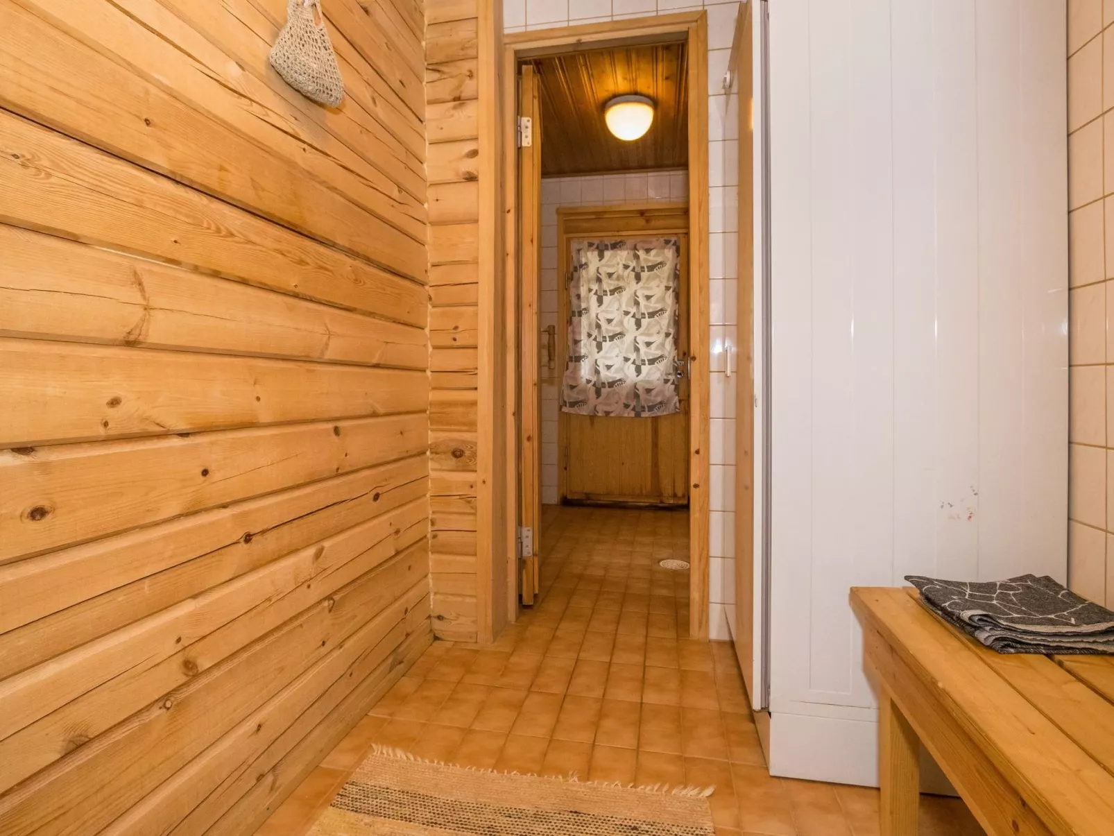 Mäntykumpu-Inside