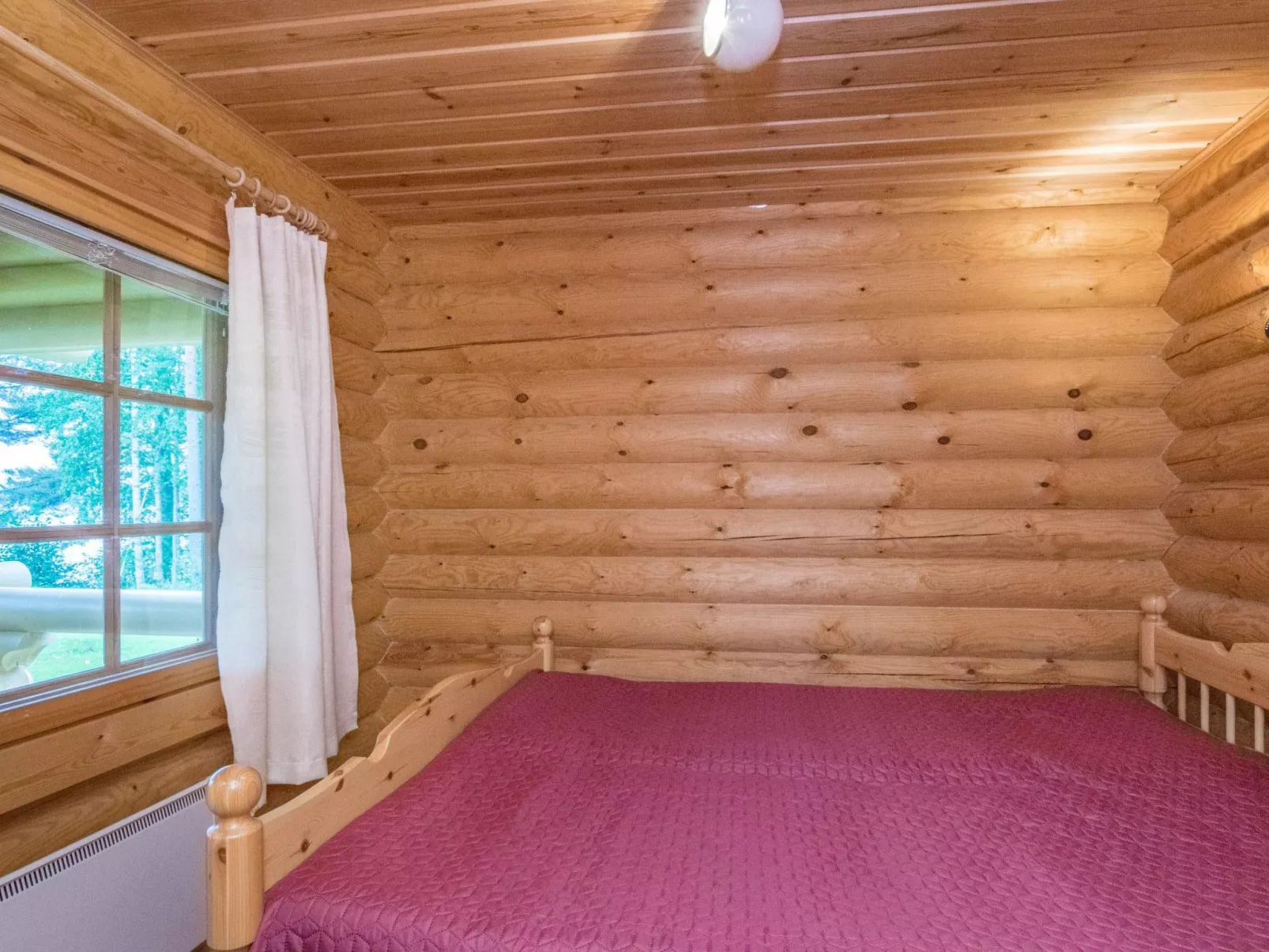 Uitonniemi, rummukkala-Inside