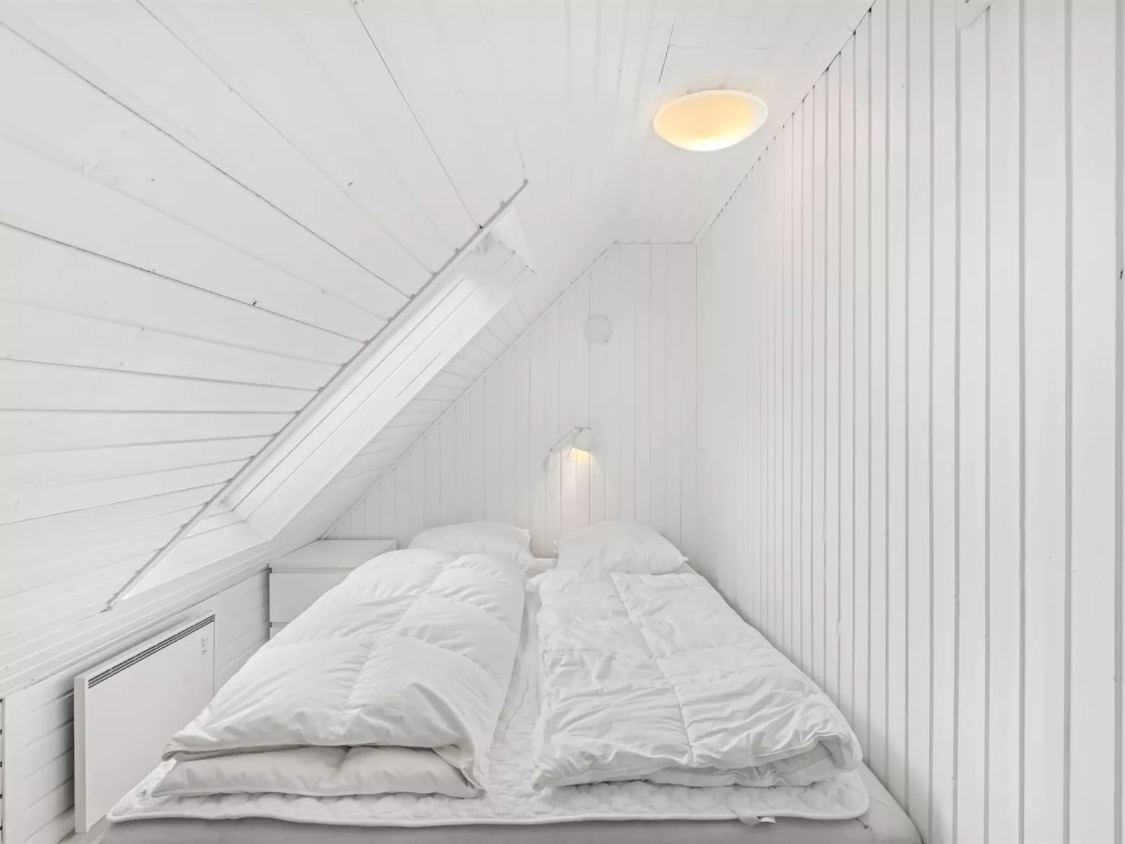 "Poul" - 1.9km from the sea-Inside