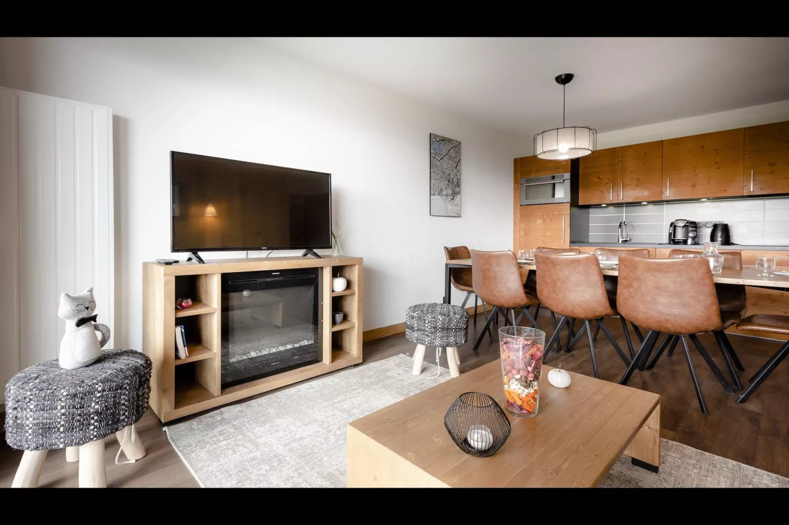SAISIES_S8L-Living room