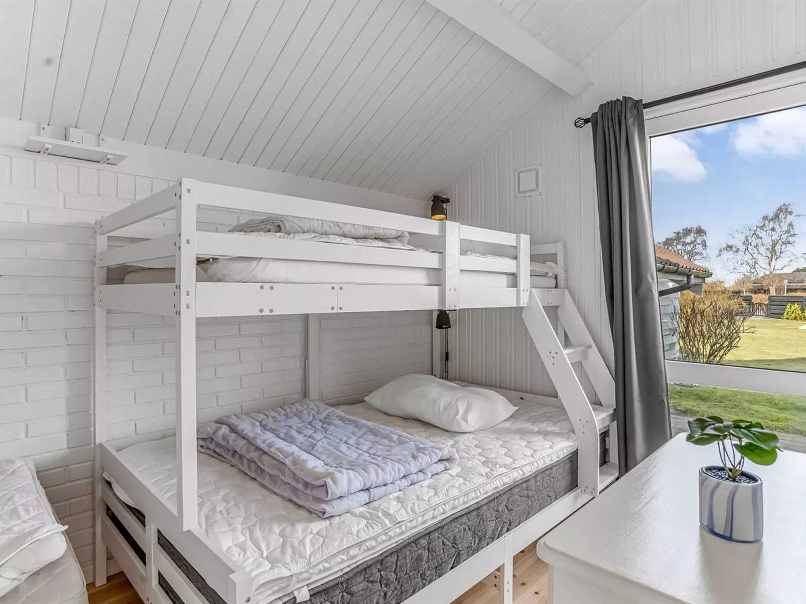 "Darina" - 150m from the sea-Drinnen