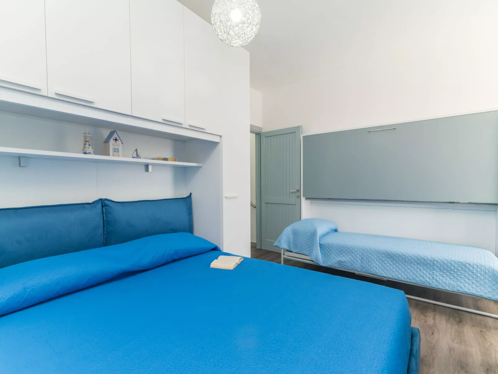 Baia blu-Inside